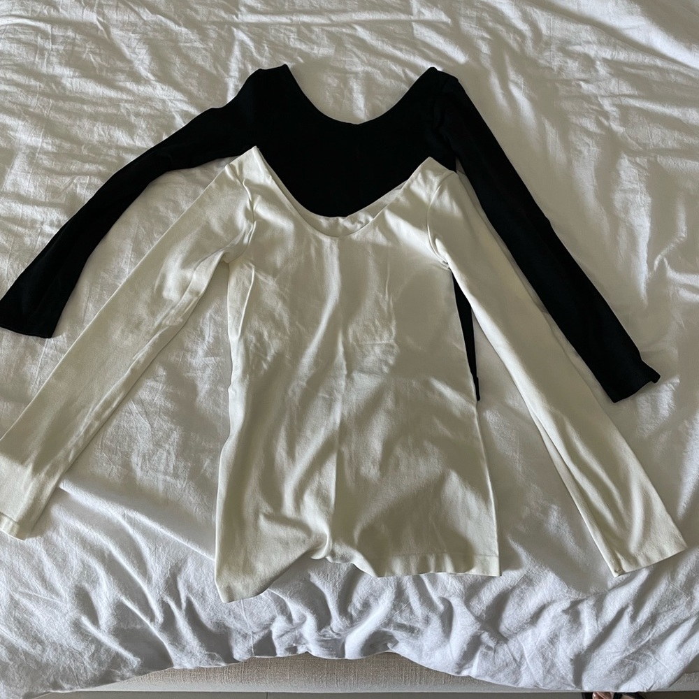 Set of 2 Long Sleeve tight shirts